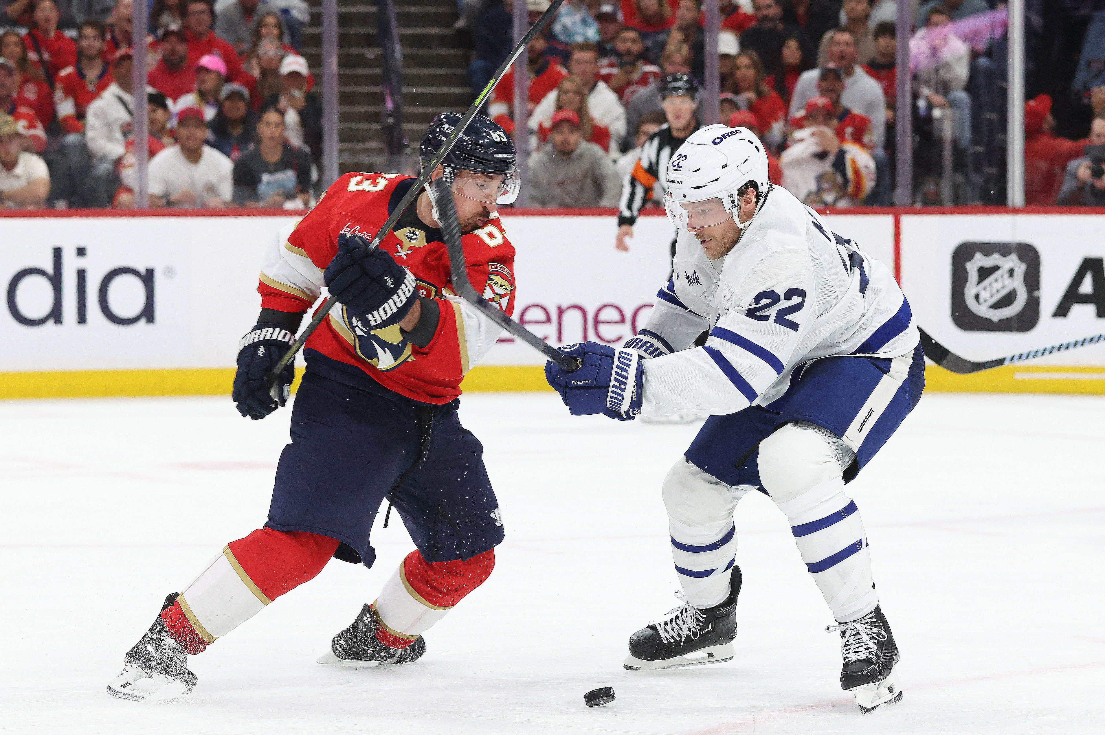 Two crucial lapses by Jake McCabe led to both Florida goals in Game 4 - Source: Imagn